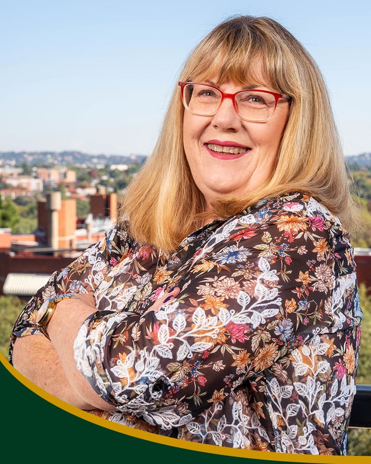 Dr Thea Schoeman